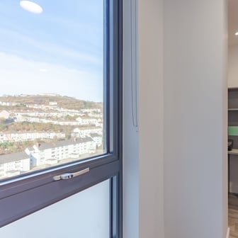 Premium En Suite - Image 4